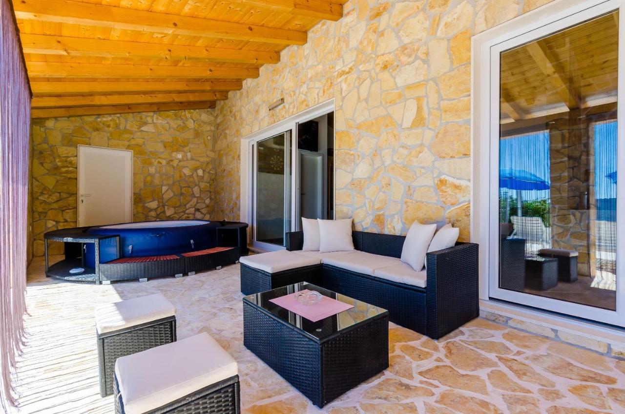 Villa Mateo With Private Pool Gruda Buitenkant foto