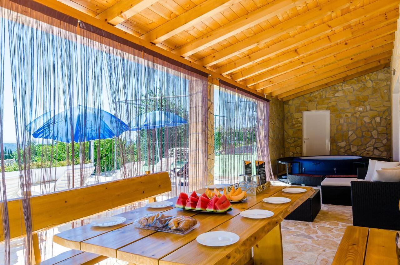 Villa Mateo With Private Pool Gruda Buitenkant foto